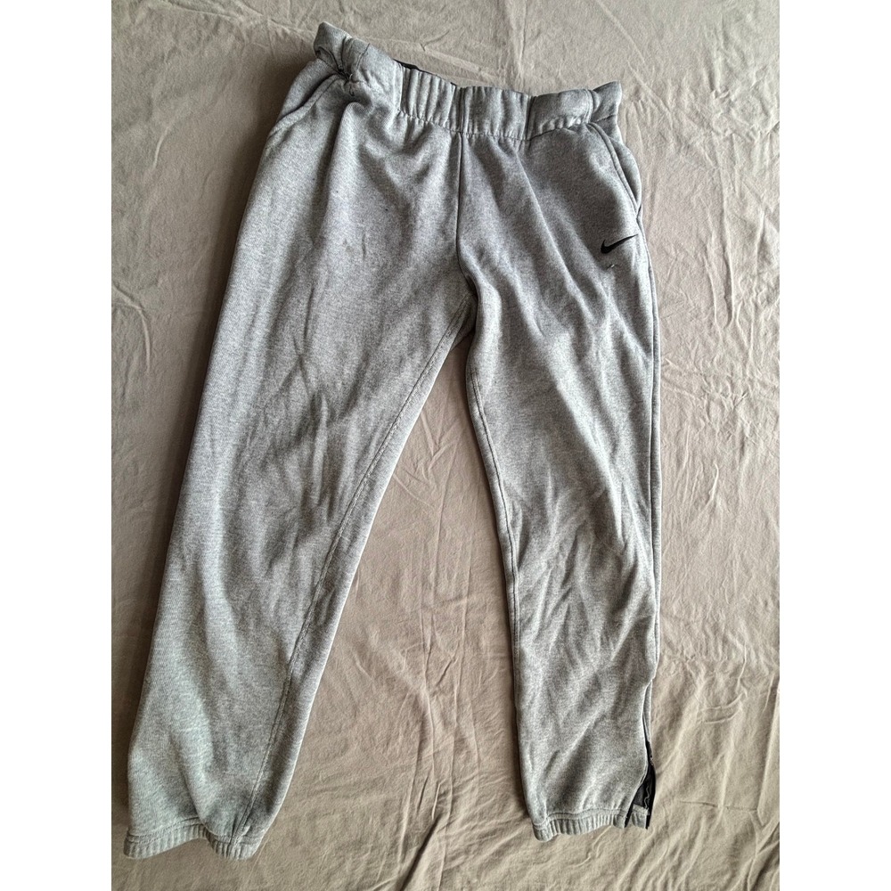 Nike Dri-FIT Mens Fleece Lined Sweatpants Gray Joggers Size Medium Zipper Ankle
